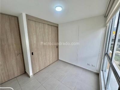 Apartamento en venta en Av, Armenia · foto 8 de 18