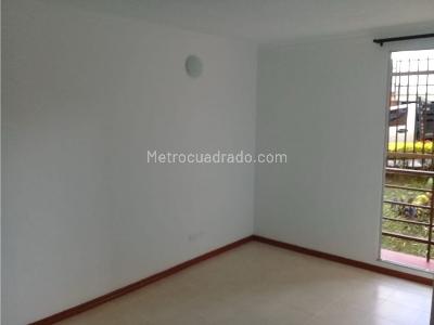 Apartamento de 2 alcobas en venta en Coliseo Del Cafe Norte, Armenia, 37 m² · foto 4 de 15