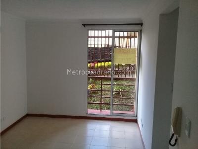 Apartamento de 2 alcobas en venta en Coliseo Del Cafe Norte, Armenia, 37 m² · foto 5 de 15