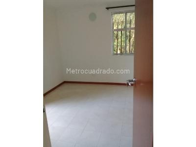 Apartamento de 2 alcobas en venta en Coliseo Del Cafe Norte, Armenia, 37 m² · foto 11 de 15