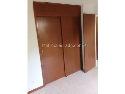 Apartamento de 2 alcobas en venta en Coliseo Del Cafe Norte, Armenia, 37 m² · foto 12 de 15