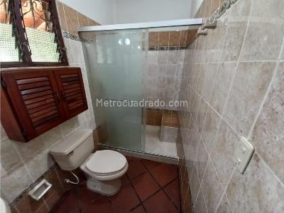 Casa de 3 alcobas en venta en Circasia Armenia, Armenia, 300 m² · foto 12 de 20