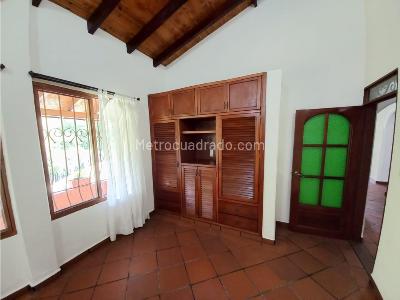 Casa de 3 alcobas en venta en Circasia Armenia, Armenia, 300 m² · foto 13 de 20