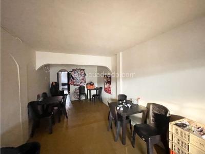 Casa de 3 alcobas en venta en Sur Occidente Ciudad Dorada, Armenia, 140 m² · foto 13 de 16