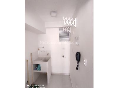 Apartamento de 2 alcobas en venta en Agua Bonita, Armenia, 43 m² · foto 8 de 16