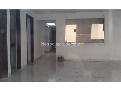 Casa de 4 alcobas en venta en Granada, Armenia, 190 m² · foto 2 de 9