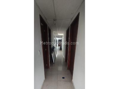 Casa de 4 alcobas en venta en Granada, Armenia, 190 m² · foto 7 de 9