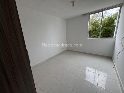 Apartamento de 3 alcobas en venta en Coliseo Del Cafe Norte, Armenia, 65 m² · foto 15 de 20