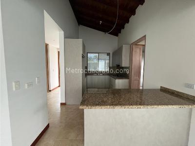 Casa de 3 alcobas en venta en Via Armenia Tebaida, Armenia, 645 m² · foto 10 de 20