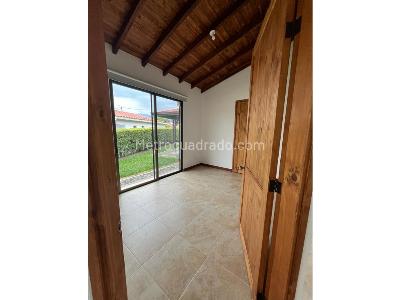 Casa de 3 alcobas en venta en Via Armenia Tebaida, Armenia, 645 m² · foto 18 de 20