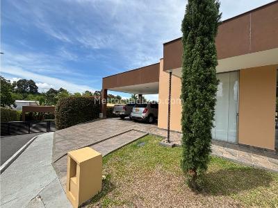Casa de 3 alcobas en venta en El Caimo, Armenia, 275 m² · foto 4 de 20