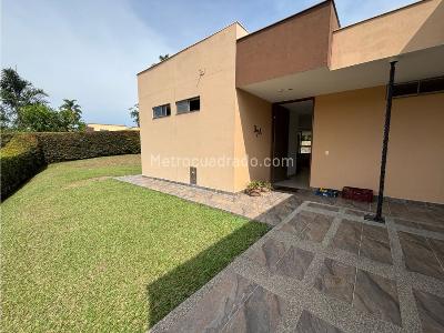 Casa de 3 alcobas en venta en El Caimo, Armenia, 275 m² · foto 5 de 20