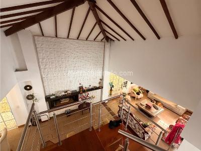 Casa de 4 alcobas en venta en Los Profesionales, Armenia, 350 m² · foto 10 de 20