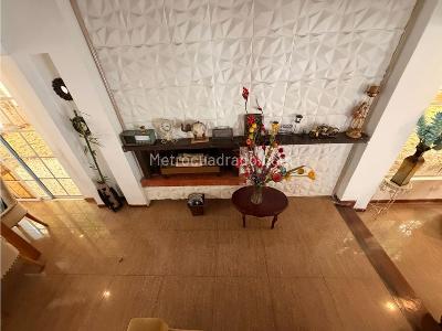 Casa de 4 alcobas en venta en Los Profesionales, Armenia, 350 m² · foto 11 de 20