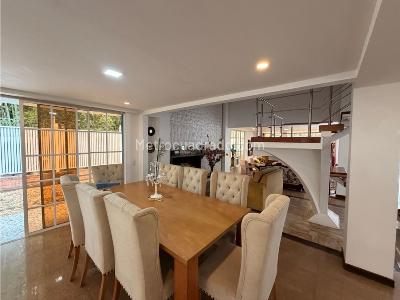Casa de 4 alcobas en venta en Los Profesionales, Armenia, 350 m² · foto 16 de 20