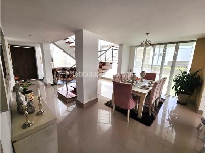 Casa de 3 alcobas en venta en Av 19 Norte, Armenia, 601 m² · foto 10 de 20
