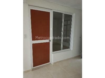 Casa de 5 alcobas en venta en Ciudad Cordoba, Cali · foto 3 de 20