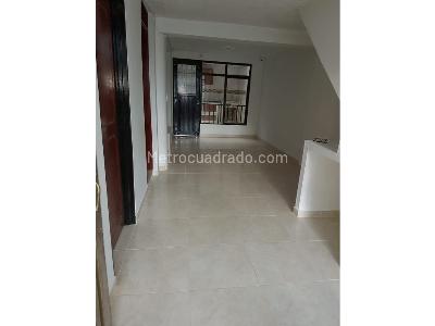 Casa de 5 alcobas en venta en Ciudad Cordoba, Cali · foto 9 de 20