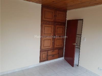 Casa de 5 alcobas en venta en Ciudad Cordoba, Cali · foto 16 de 20