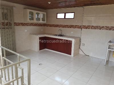 Casa de 5 alcobas en venta en Ciudad Cordoba, Cali · foto 17 de 20