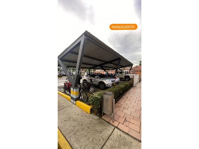 Apartamento de 3 alcobas en venta en Alameda, Cali, 134 m² · foto 5 de 9