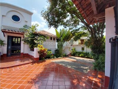 Casa de 5 alcobas en venta en Ciudad Jardin, Cali, 344 m² · foto 3 de 20