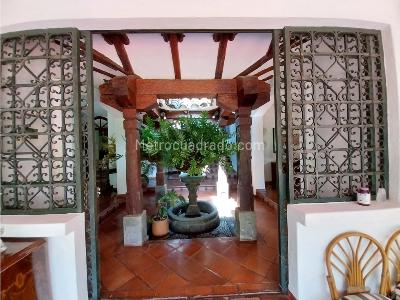 Casa de 5 alcobas en venta en Ciudad Jardin, Cali, 344 m² · foto 12 de 20