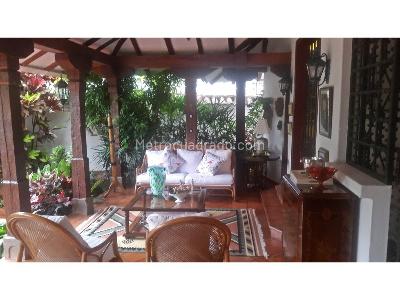 Casa de 5 alcobas en venta en Ciudad Jardin, Cali, 344 m² · foto 13 de 20