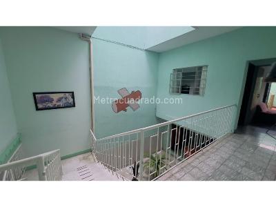 Casa de 5 alcobas en venta en Belisario Caycedo, Cali, 531 m² · foto 11 de 20