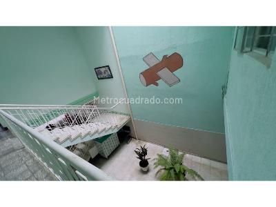Casa de 5 alcobas en venta en Belisario Caycedo, Cali, 531 m² · foto 14 de 20