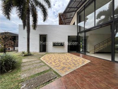 Casa de 4 alcobas en venta en Pance, Cali, 430 m² · foto 2 de 20