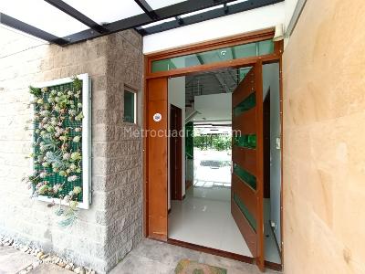Casa de 5 alcobas en arriendo en Pance, Cali, 400 m² · foto 6 de 20