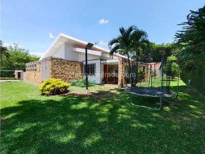 Casa de 5 alcobas en venta en Pance, Cali · foto 1 de 20