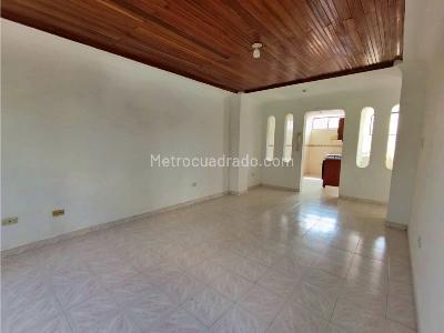 Apartamento de 3 alcobas en venta en Ciudad 2000, Cali, 448 m² · foto 2 de 20