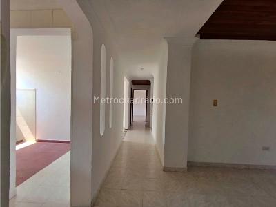 Apartamento de 3 alcobas en venta en Ciudad 2000, Cali, 448 m² · foto 12 de 20