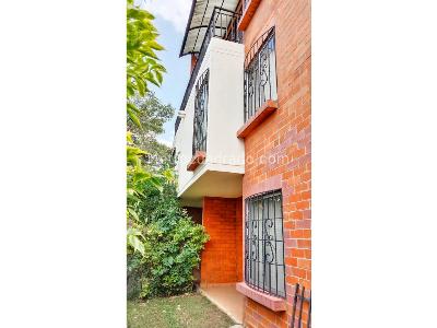 Casa de 5 alcobas en venta en La Hacienda, Cali, 150 m² · foto 1 de 20