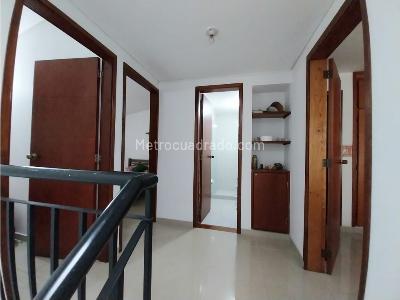 Casa de 5 alcobas en venta en La Hacienda, Cali, 150 m² · foto 18 de 20