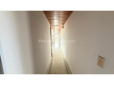 Apartamento de 3 alcobas en venta en Santa Teresita, Cali, 157 m² · foto 19 de 20