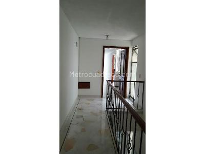 Apartamento de 5 alcobas en venta en San Vicente, Cali, 1500 m² · foto 2 de 14