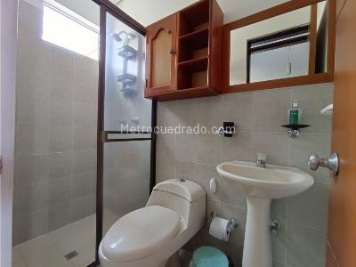 Apartamento de 2 alcobas en venta en Prados Del Limonar, Cali, 58 m² · foto 13 de 16