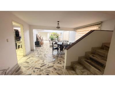 Casa de 4 alcobas en venta en La Flora, Cali, 478 m² · foto 2 de 20