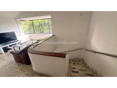 Casa de 4 alcobas en venta en La Flora, Cali, 478 m² · foto 15 de 20