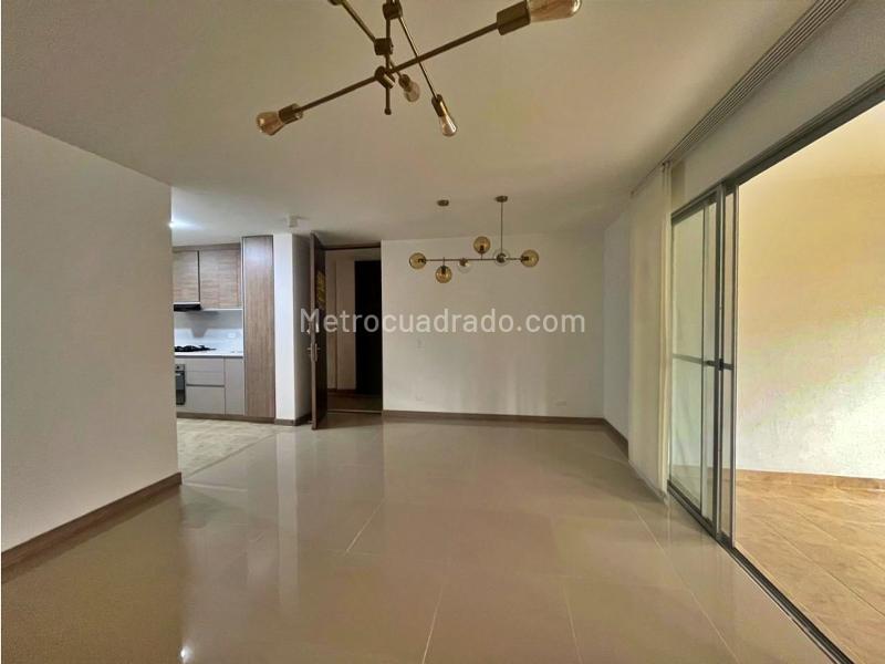 Piso – Cali, Conjunto Residencial Colinas de Mayorca, Comuna 19 - Más