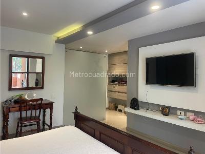 Apartamento de 2 alcobas en venta en Bellavista, Cali, 121 m² · foto 11 de 20