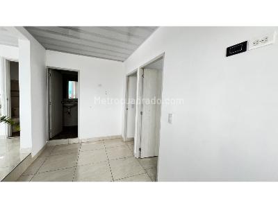 Casa de 5 alcobas en venta en Los Libertadores, Cali, 250 m² · foto 14 de 20