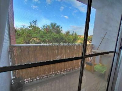 Apartamento de 3 alcobas en venta en La Base, Cali, 57 m² · foto 5 de 20