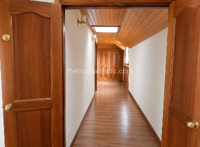 Apartamento de 3 alcobas en venta en San Patricio, Bogotá, 246 m² · foto 11 de 20