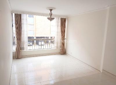Apartamento de 3 alcobas en venta en Mirandela, Bogotá, 80 m² · foto 2 de 13