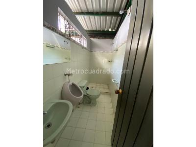 Casa de 5 alcobas en venta en Cristobal Colon, Cali, 480 m² · foto 13 de 20