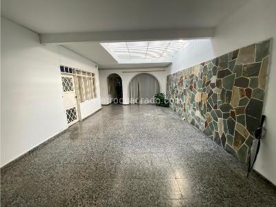 Casa de 5 alcobas en venta en Cristobal Colon, Cali, 480 m² · foto 19 de 20